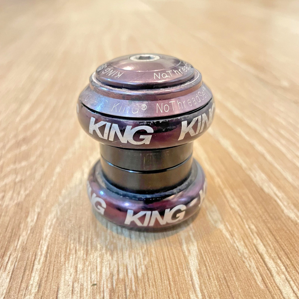 Chris King 1 1/8" Threadless Headset, NoThreadset, Black