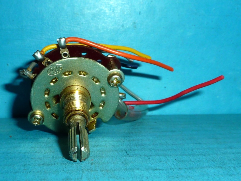 Sansui 1000X Solid State AM/FM Stereo Tuner Amplifier Speaker Selector Switch