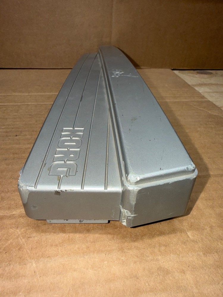 KORG TRINITY PRO RIGHT SIDE END CAP #2