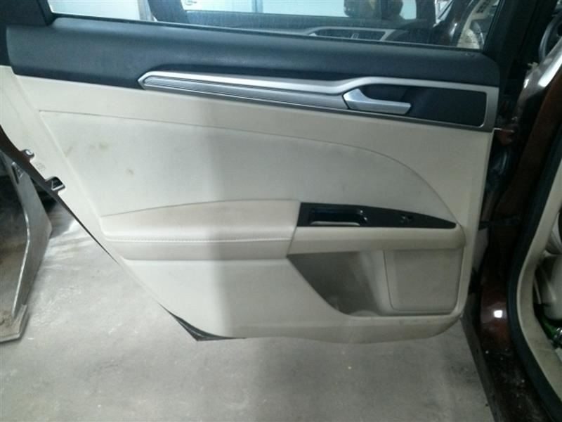 FUSION 2015 High Mounted Stop Light 104582944