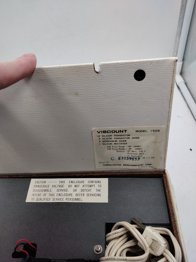 Viscount AC DC Solid State Transistor Radio Model 1528 Tested Working