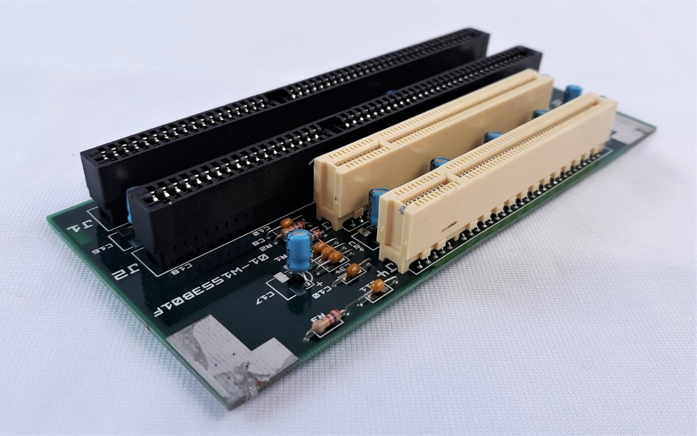 Motorola 01-W1553B01F Riser Card