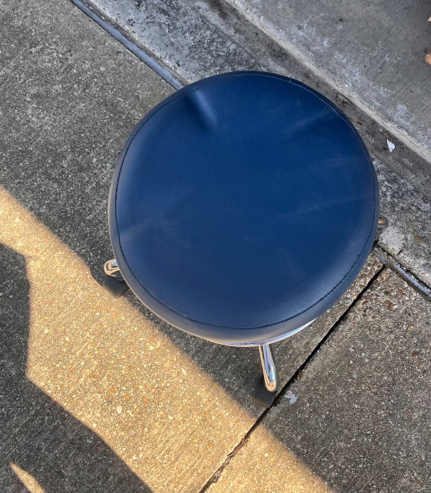Brandt BLUE Chrome revolving Stool