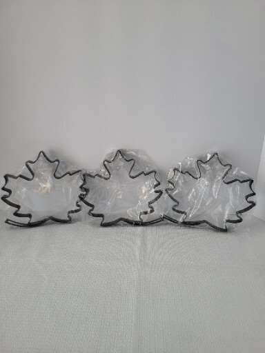 AMCO Maple Leaf Pancake Molds Set of 3 NEW