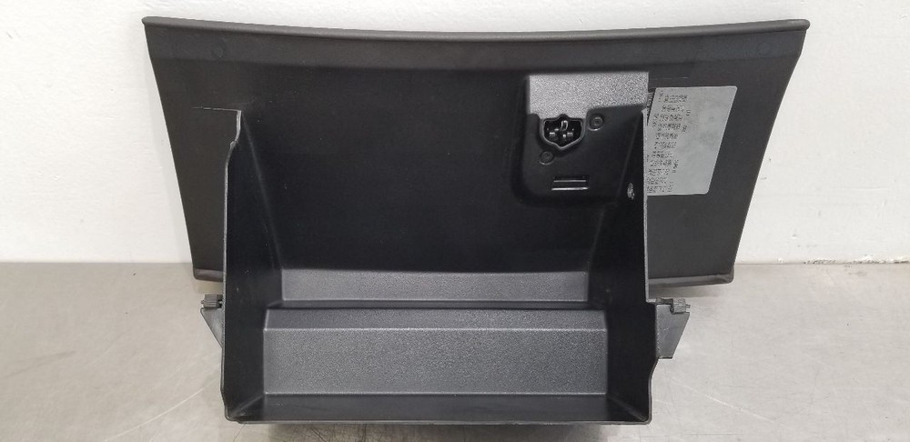 09 CHEVY CORVETTE C6 GLOVE BOX BLACK