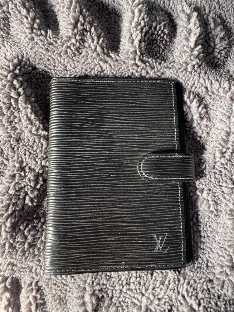 Louis Vuitton PM Epi Leather Agenda Black – Date Code CA0968