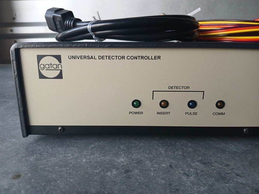 GATAN Universal Detector Controller Model 807.20100