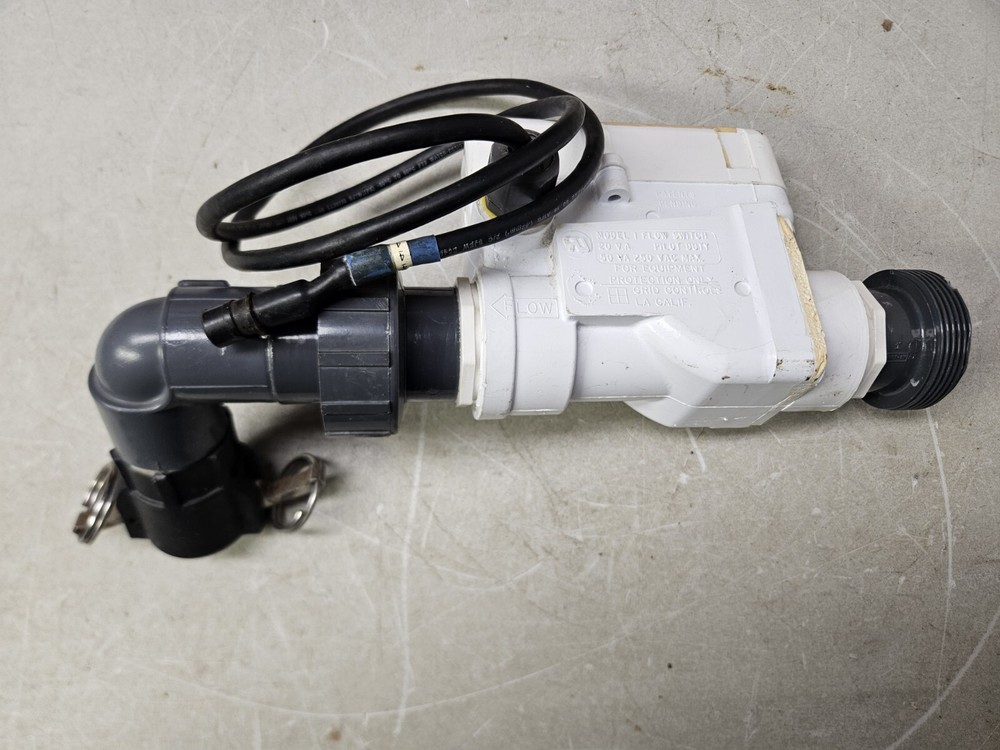 Grid Control M1 Pilot Operation Flow Switch, Model 1, PVC Flow Switch