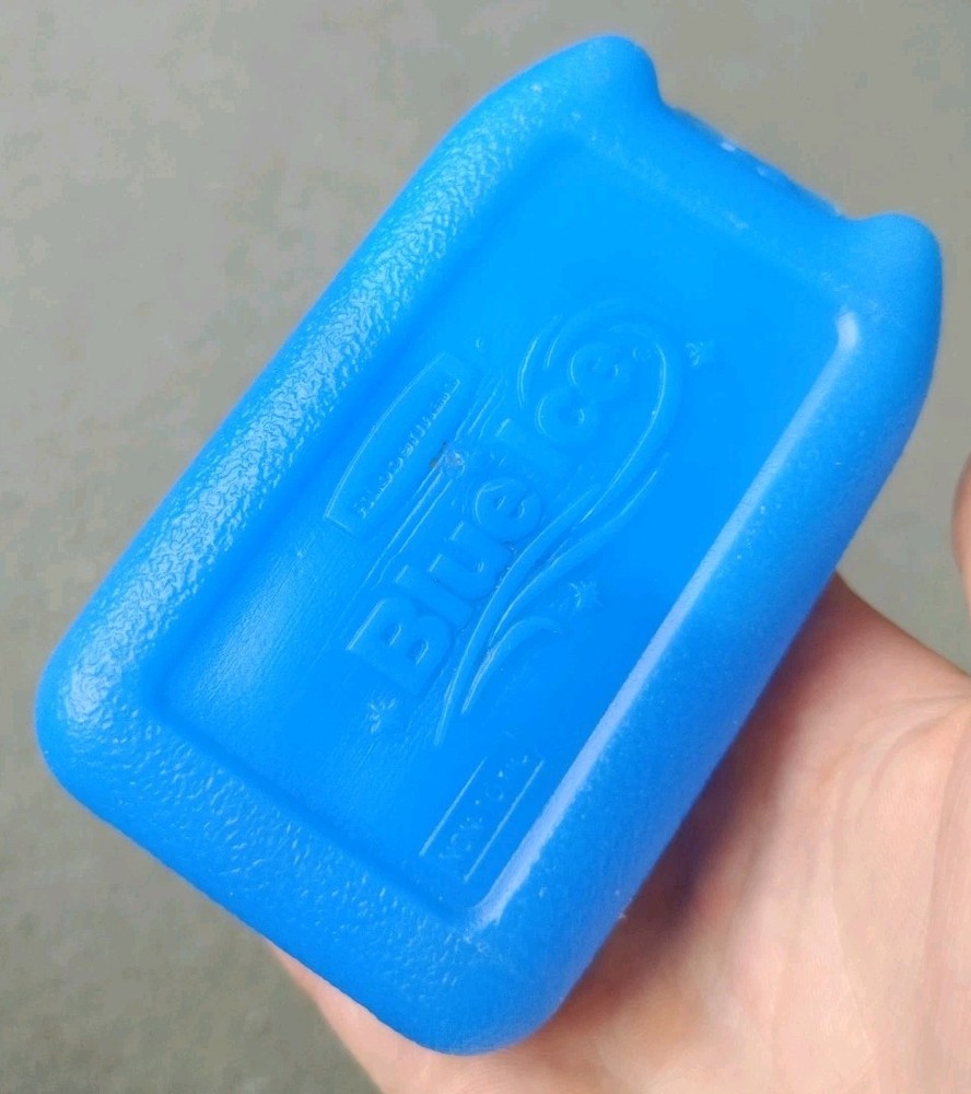 Rubbermaid Blue Ice Pack Lunch Kitchenware