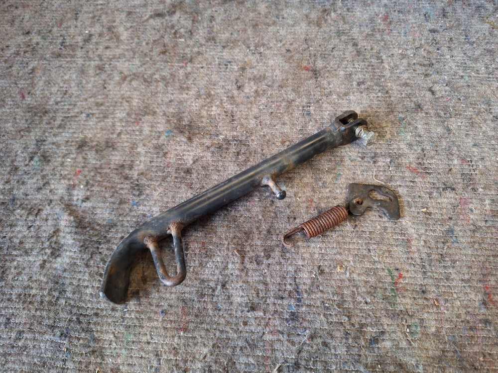 TGB 202 Classic - Side Stand & Spring + Fixings