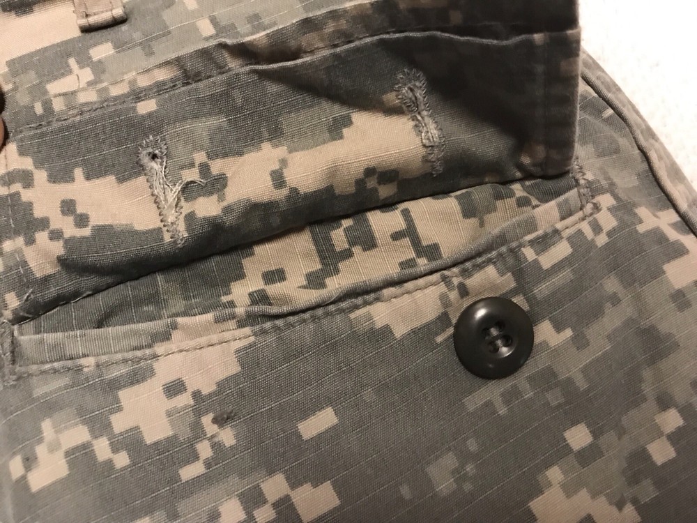 U.S. Army Combat Uniform Trousers Digital Camouflage Pattern Medium Regular