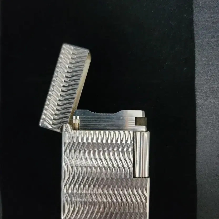 Dunhill Line 1 Silver-Plated Lighter