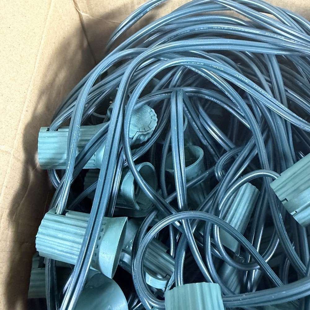 C9 Light Strand, 100 FT Outdoor String Lights Christmas Stringer with 100 Socket