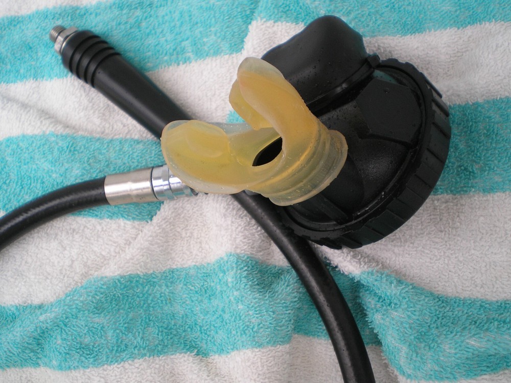 Sherwood compact Regulator, Read all details, Excellent