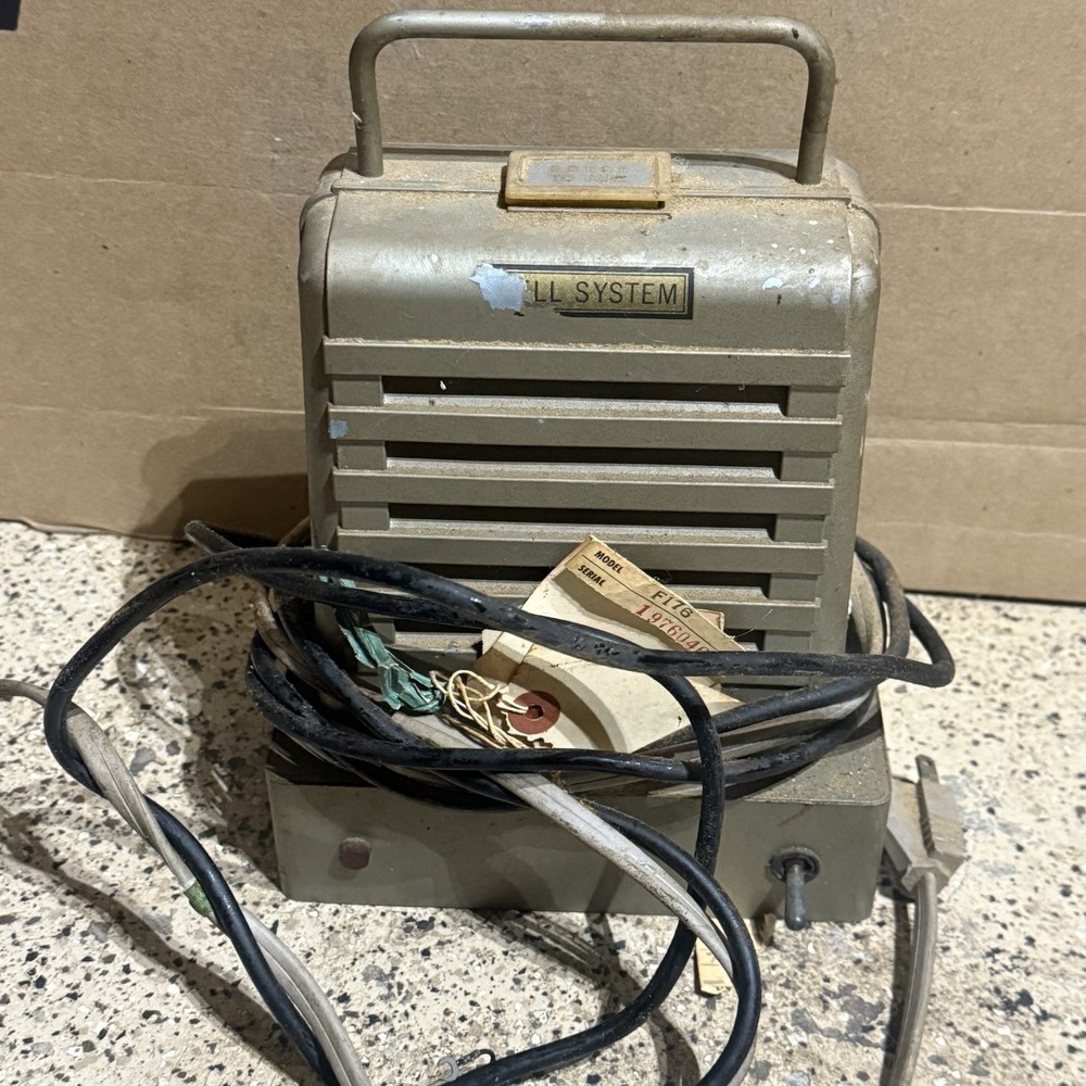 Vintage Bell System Executone Model M192 Office Intercom Speakers UNTESTED AS-IS