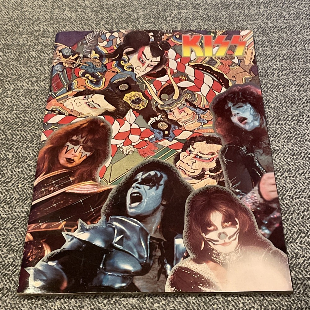 KISS Gene Simmons Paul Stanley Japan Tour 1977 Concert Program Book
