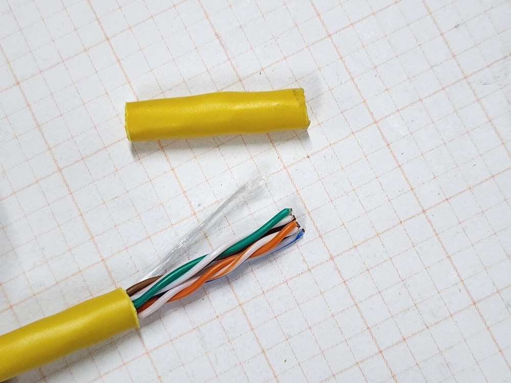 trueCable CAT5E UTP 350MHz Ethernet Network Cable CMR Riser Yellow/100ft