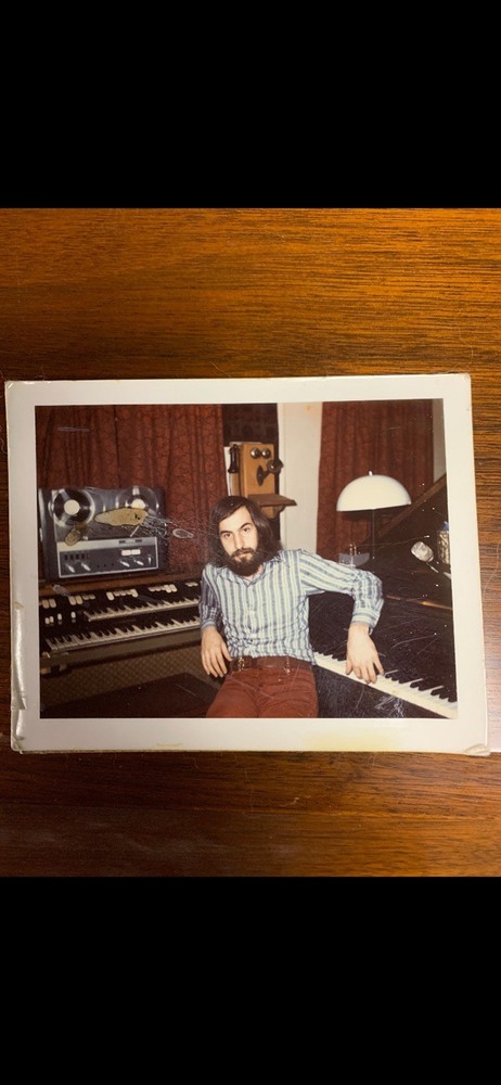 Marantz 3300 Vintage Solid-State preamplifier