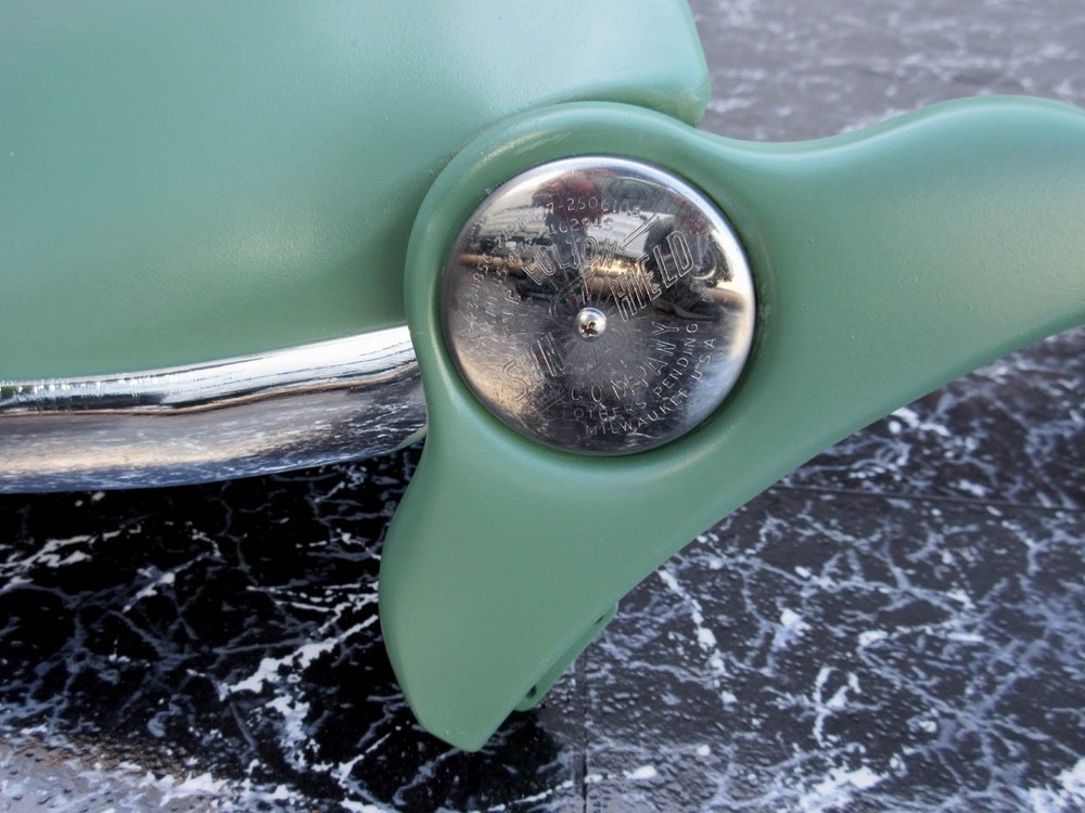 FULTON 1000 DELUXE SUN SHIELD END MOUNT LOGO CAPS