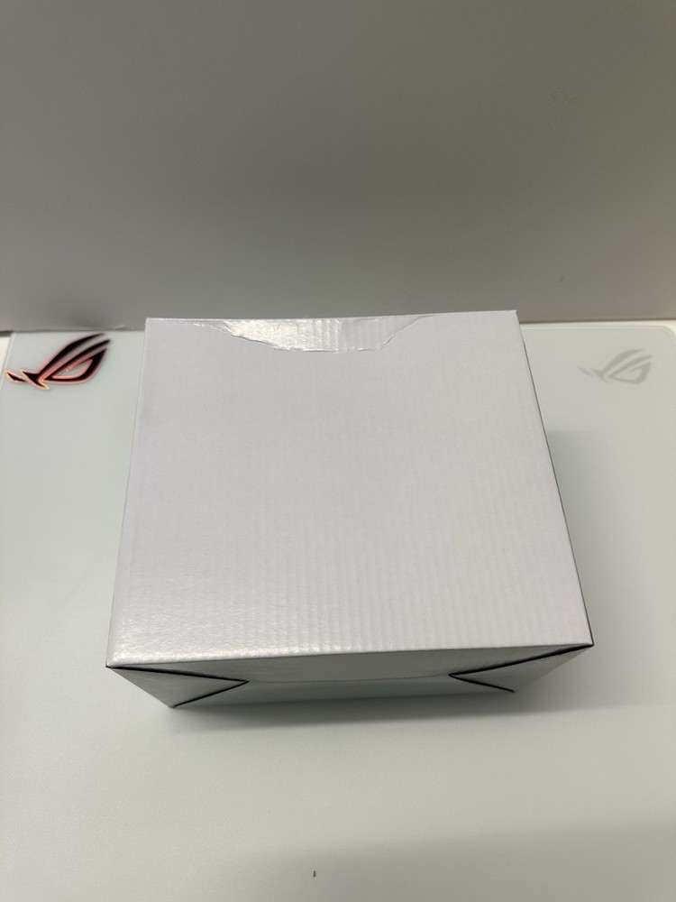 Lían Li Universal 4 Slots Vertical GPU Kit VG4-4-V2W (Gen 4th)