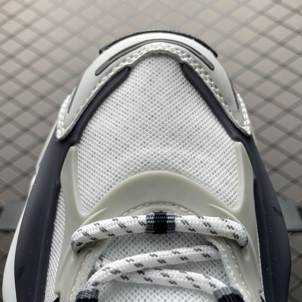 Pharrell Williams × adidas Adistar Jellyfish Solid Grey JP9265