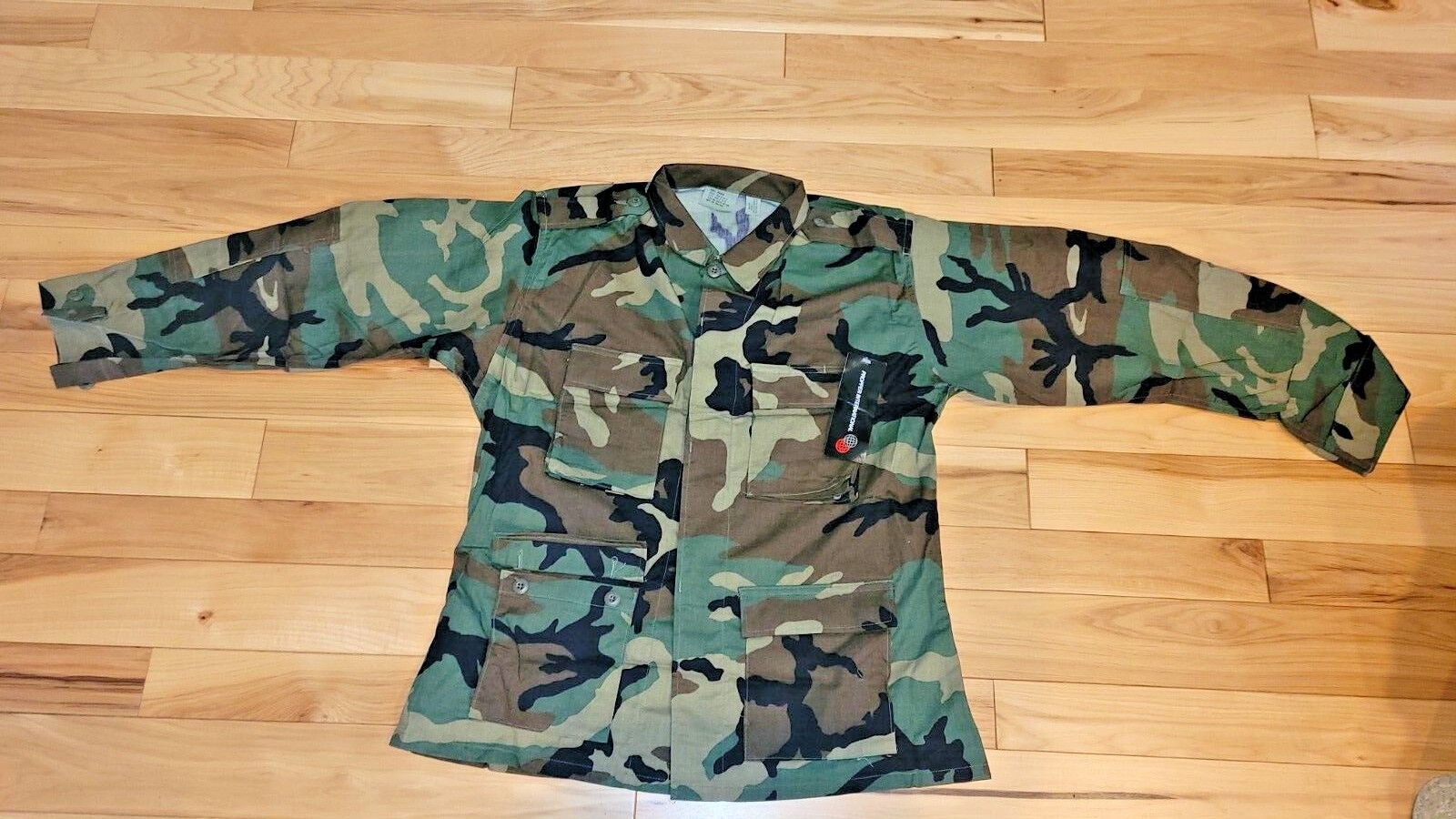 WOODLAND BDU SHIRT COMBAT COAT LARGE REGULAR NOS WITH TAG DATED 1994