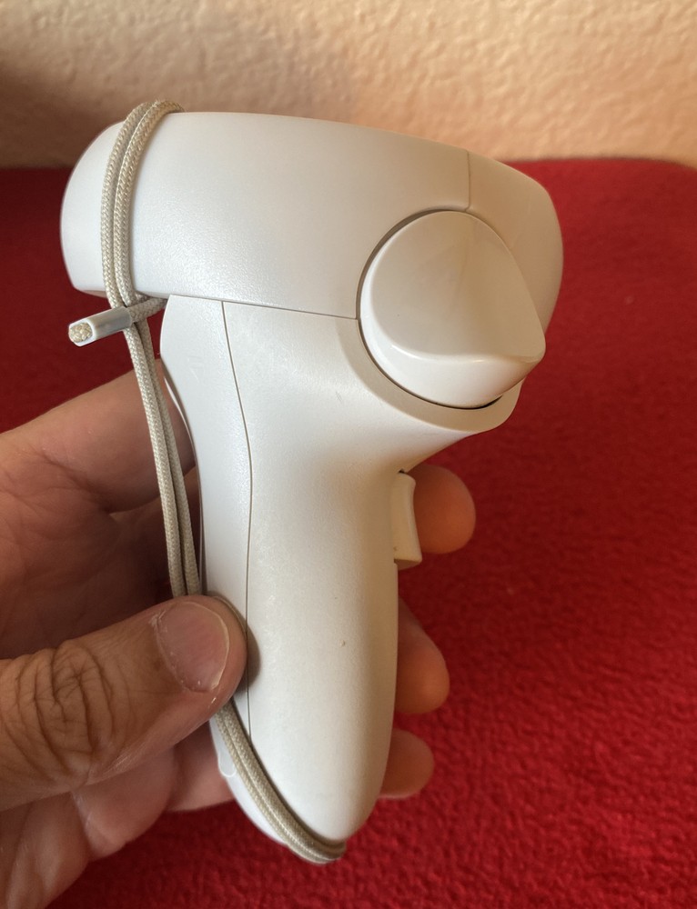 Meta Oculus Quest 2 128GB Advanced VR Virtual Reality Headset + L/R Controllers