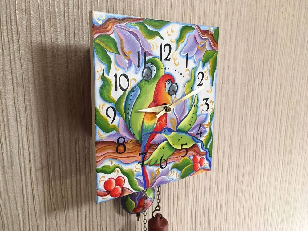 Soviet USSR Vintage Clock, Soviet Working Hand Painted Clock, Parrot Clock