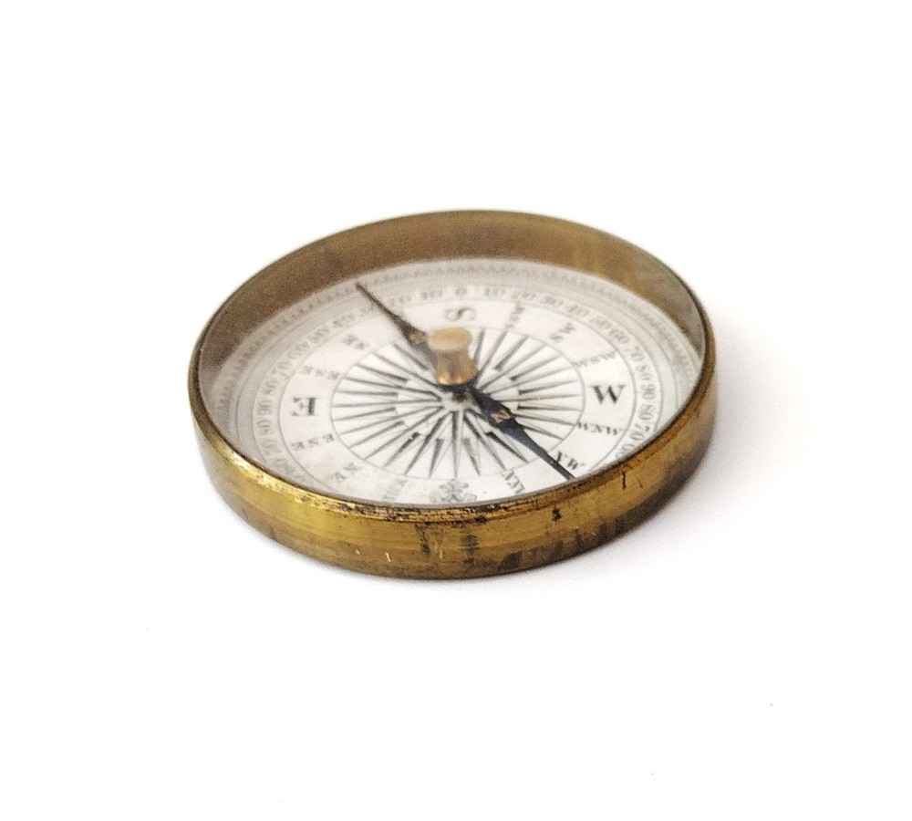 Victorian pocket compass & case.