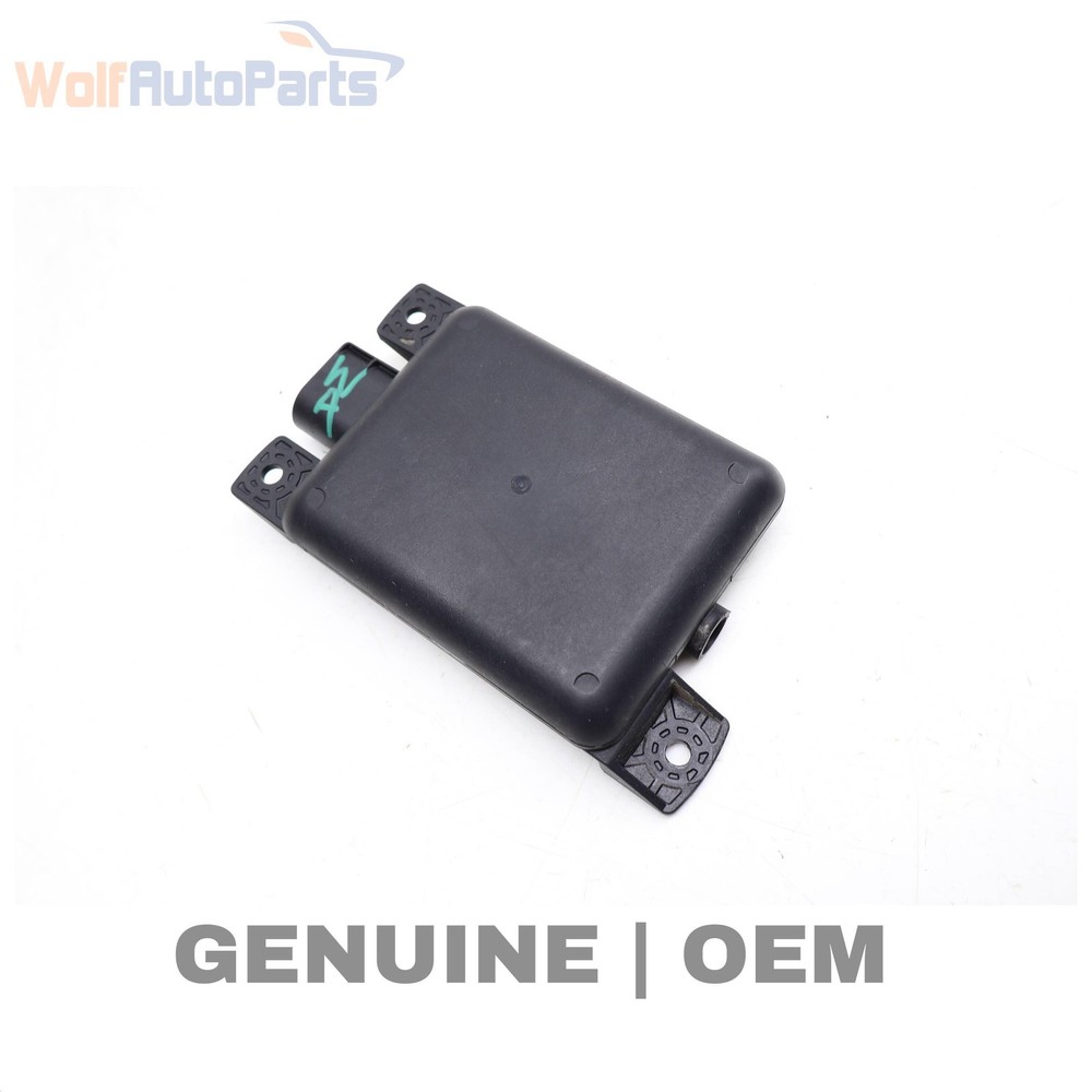 2016-2020 VW PASSAT - Right Blind SPOT Detection Master Control Module