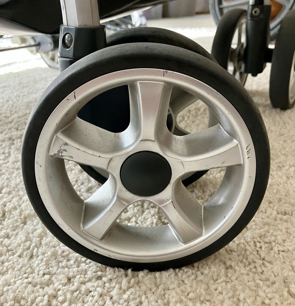 Chicco Keyfit Caddy Stroller - Replacement Front Wheels. - Silver Double Wheels.