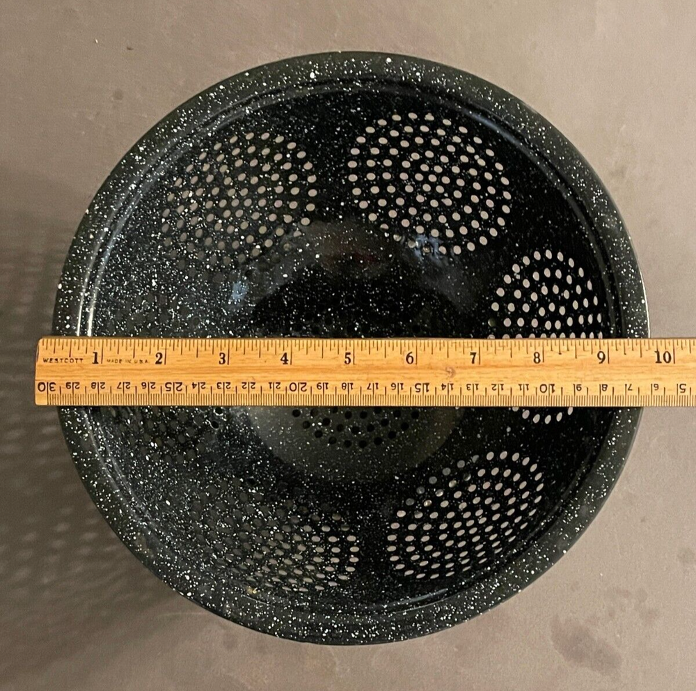 VINTAGE BLACK SPECKLED ENAMEL 9 3/4" COLANDER STRAINER