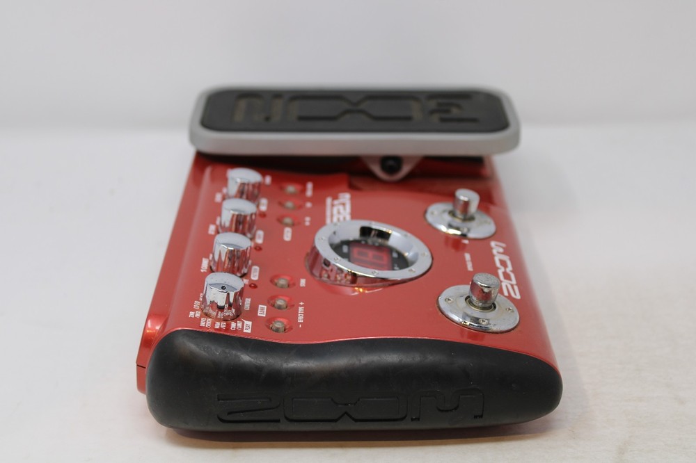 Zoom B2.1u Bass Multi-Effects Pedal Unit Only