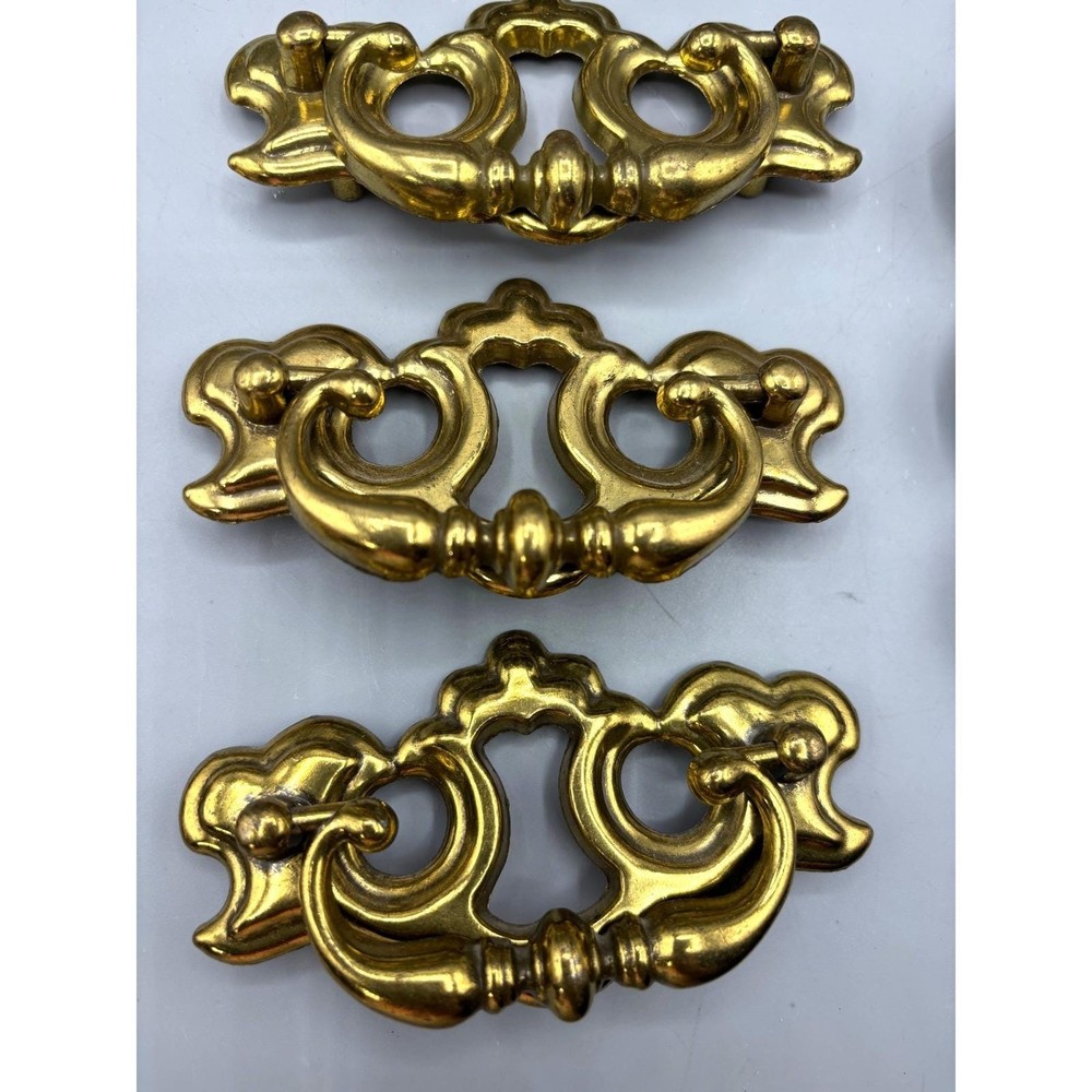 Vtg Brass Gold Tone Drawer Pulls Knobs 24 Pc Dresser Hardware Replacement