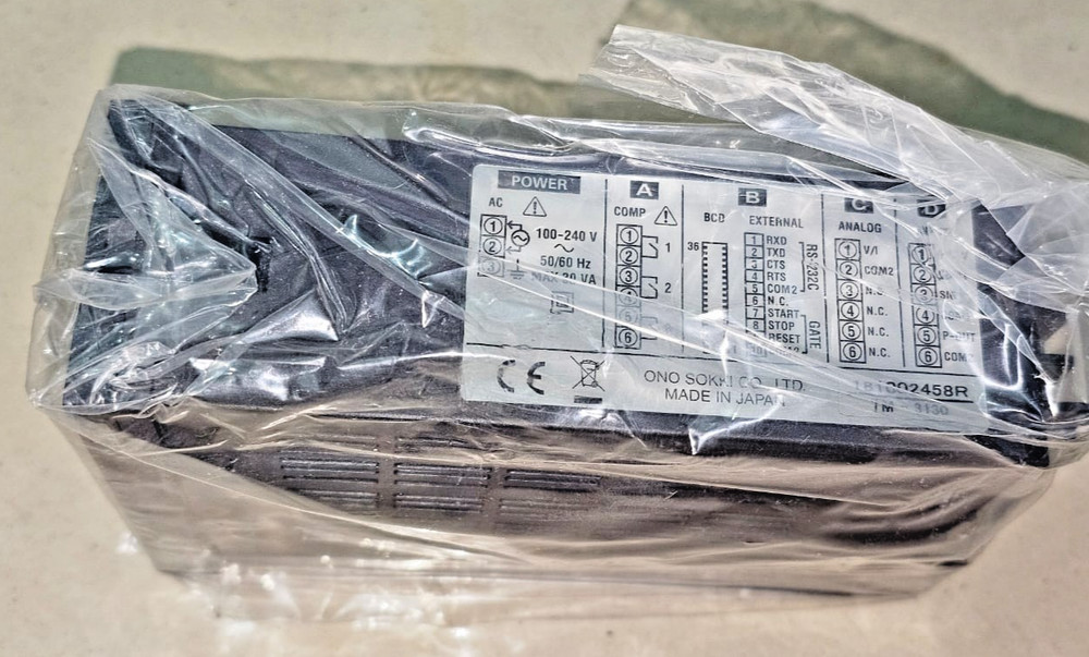 ONO SOKKI TM-2100DIGITAL TACHOMETER