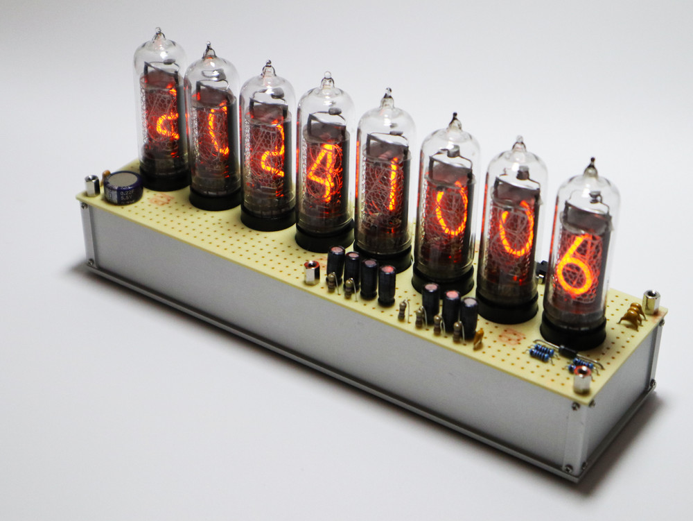 Stein's Gate Divergence Meter using REAL NIXIE TUBE with clock function limited