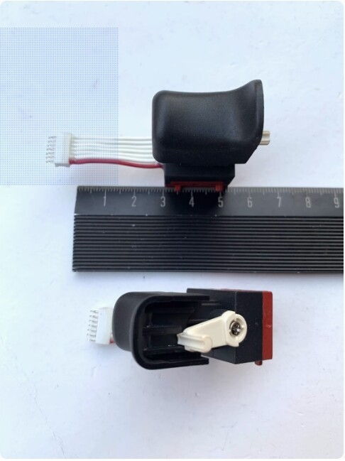 1pc DRK-1100K 760586020 0.1A 36VDC Trigger switch