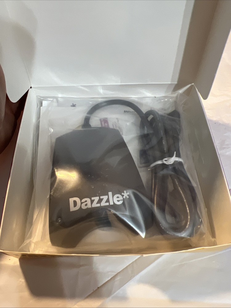 Dazzle Universal 6 In 1 Compact USB Flash Microdrive SD Memory Stick Card Reader