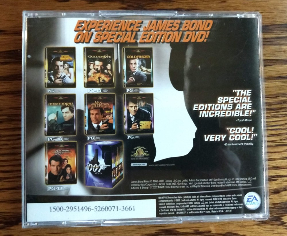 Vintage Software James Bond 007 Nightfire for PC 2002 2 CDs Instruction Manual