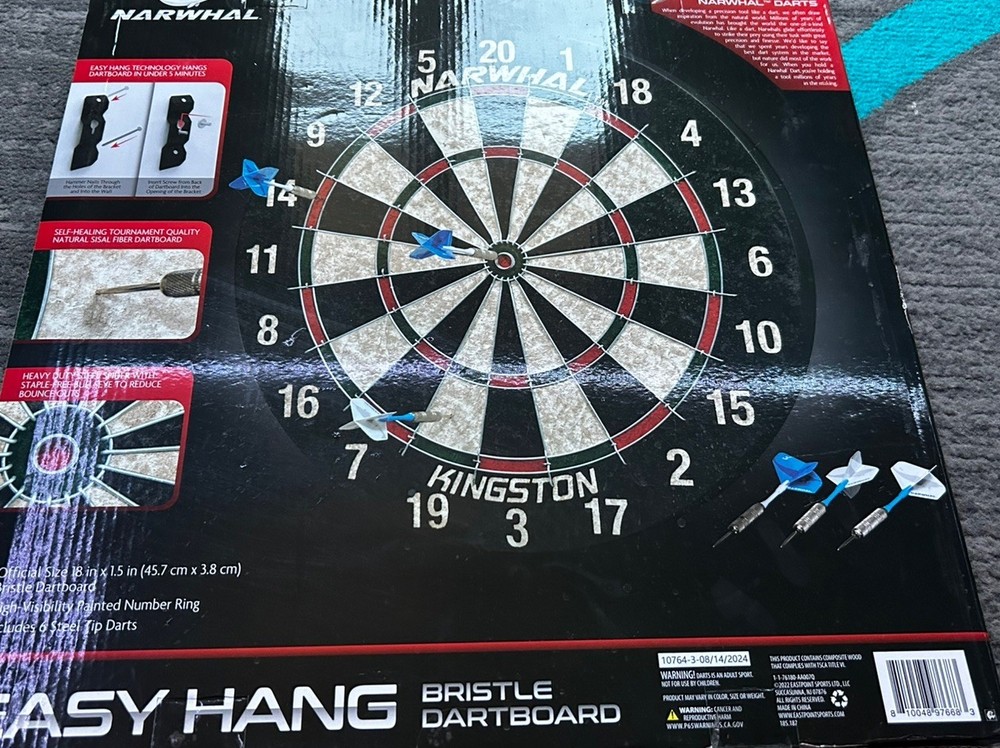 Easy Hang Dart Board