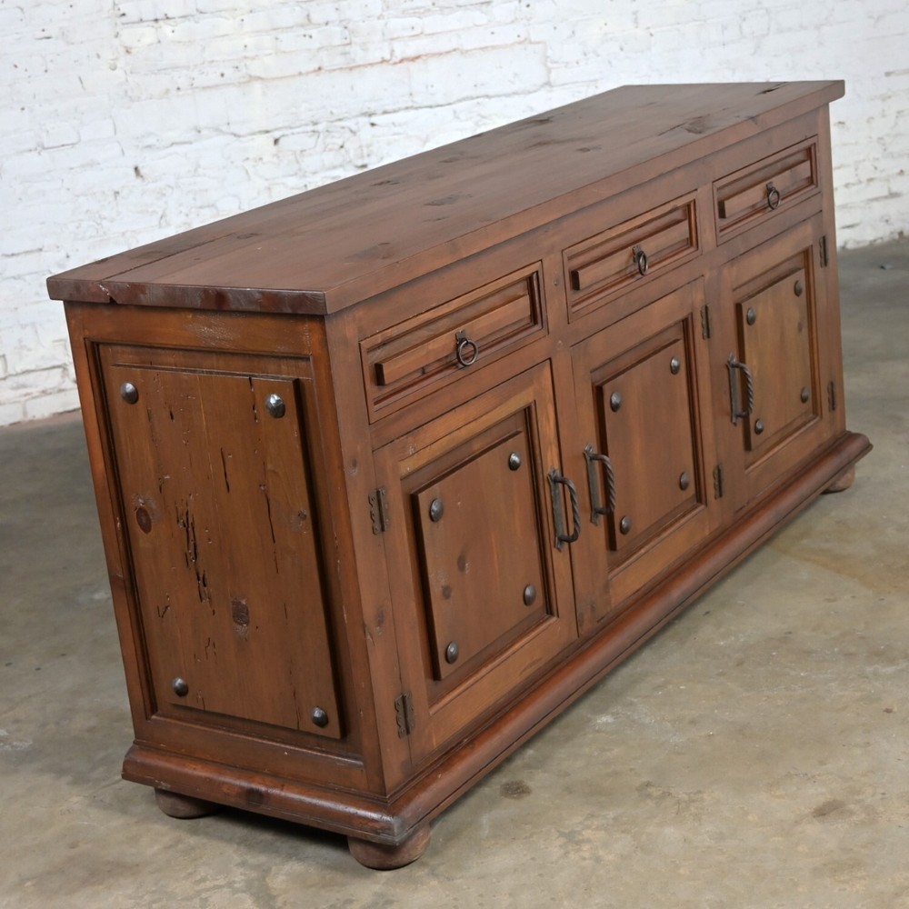 Spanish Revival Rustic Solid Pine Sideboard Style of Artes De Mexico Intern'tnl