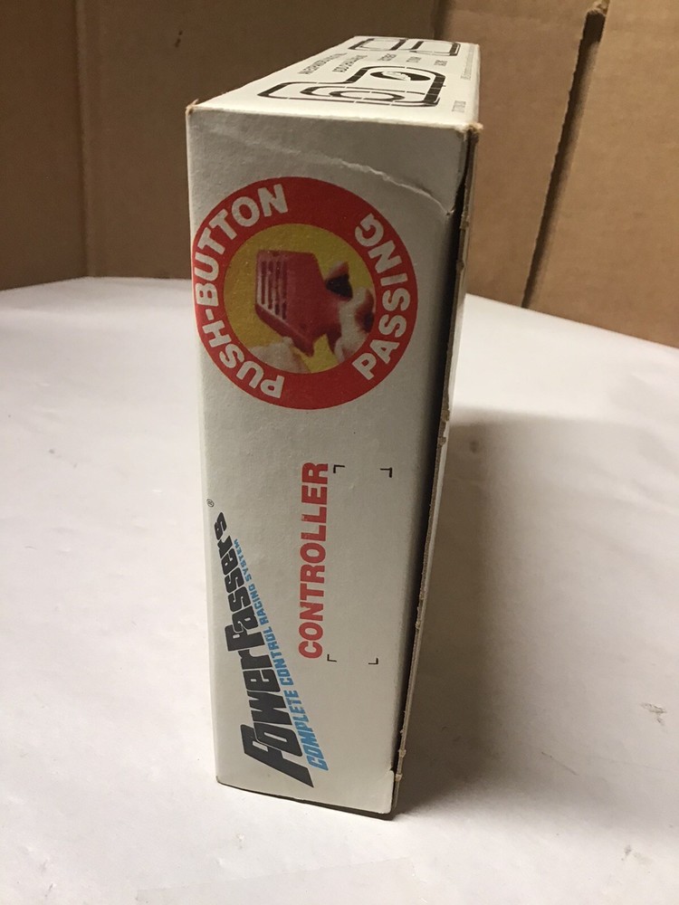 Lionel 3-7700 Power Passers “RED” Controller & Push Button Passing NOS
