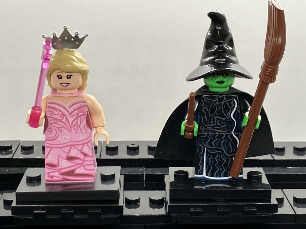 Glinda and Elphaba Custom Mini Figure Set