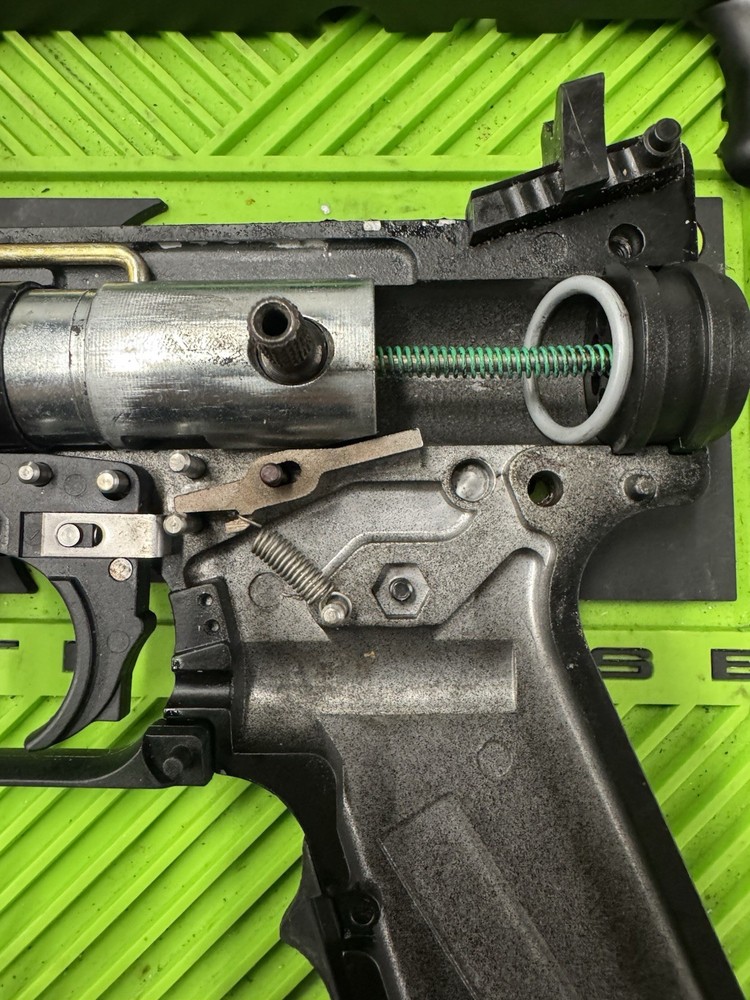 Tippmann Model 98 Custom. Cleaned and tested. Rare.