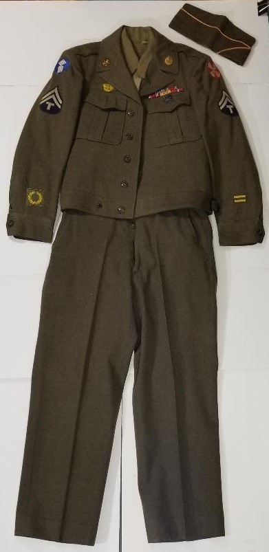 WWII US Army Enlisted Uniform Eighth Army XI Corps Signal Tech 5