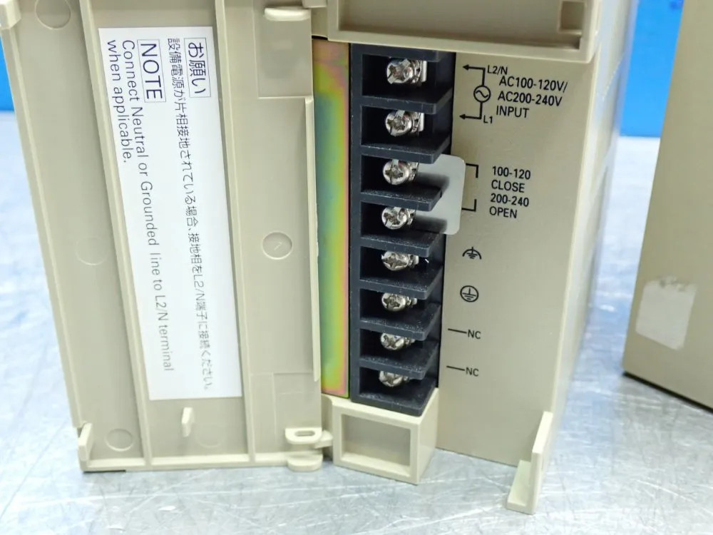 OMRON SYSMAC C200 POWER SUPPLY MODULE, 2PCS C200HW-PA204