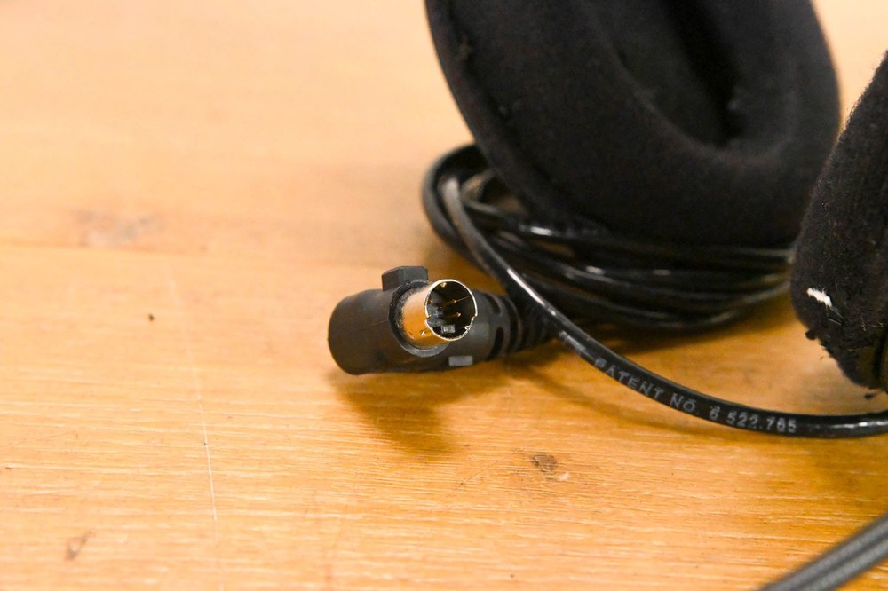 Clear-Com CC-30-MD4 Dual-Ear Intercom Headset with Mini DIN Connector CG01YL8