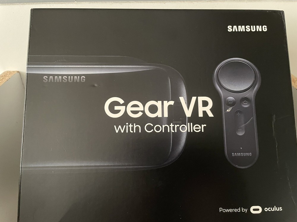 Samsung Gear VR with Controller (OCULUS) + Galaxy S6