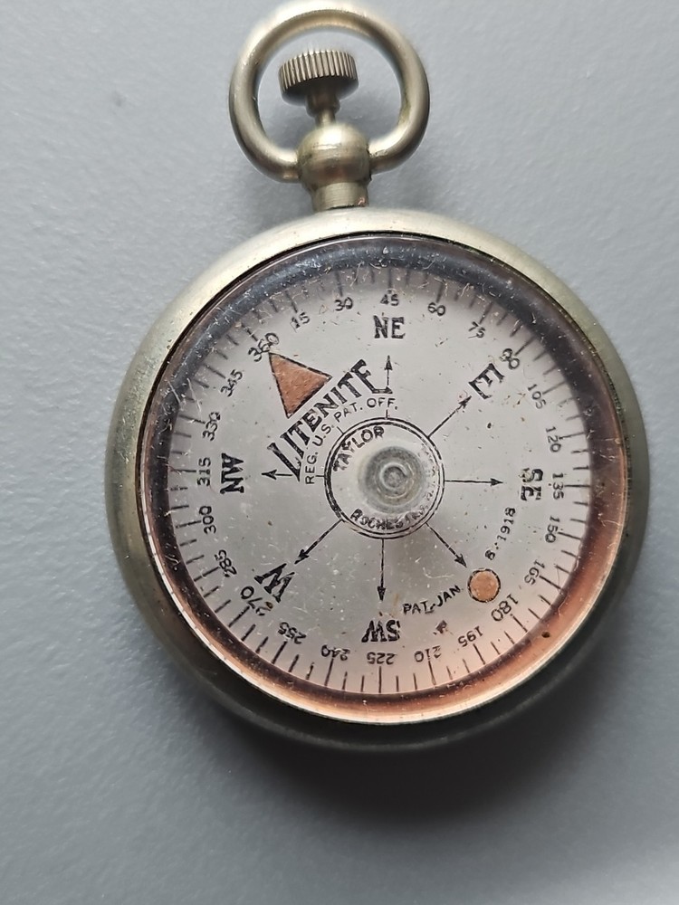 ANTIQUE SHORT & MASON TAYLOR LITENITE COMPASS