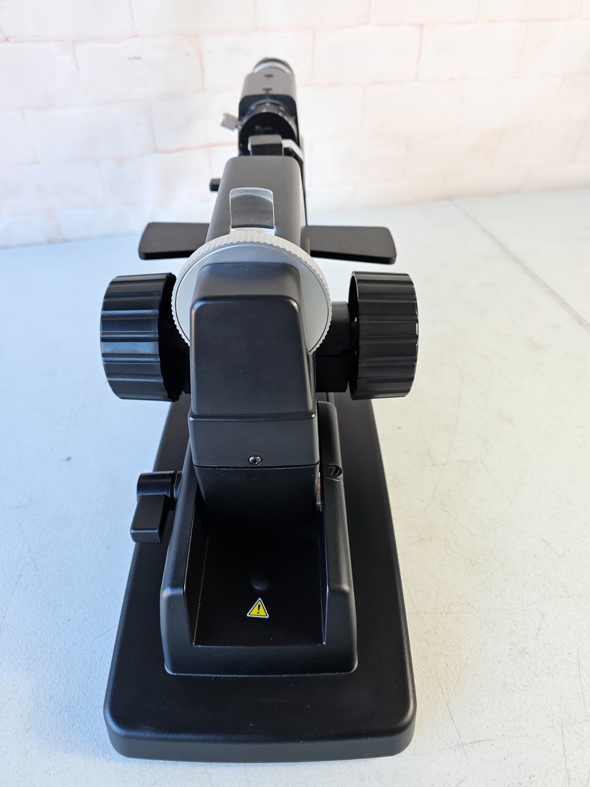 Topcon LM-8 Lensmeter *Parts Unit, Powers On*